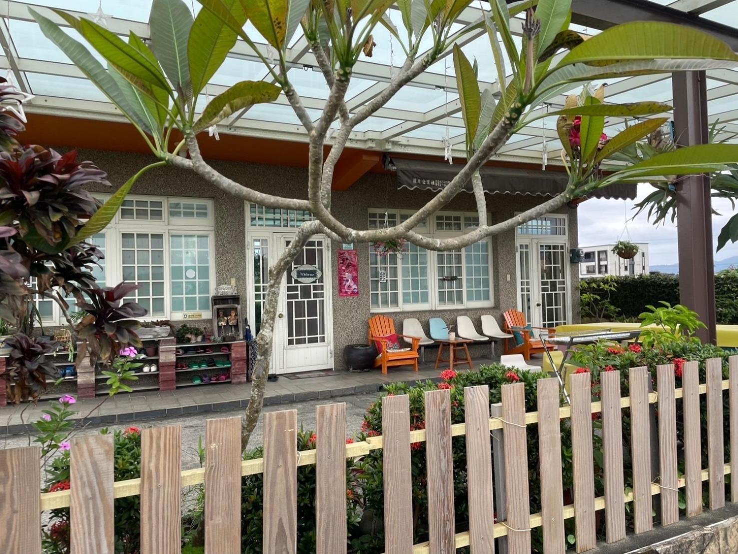 Yilan Real Fun Homestay Донгшан Екстериор снимка